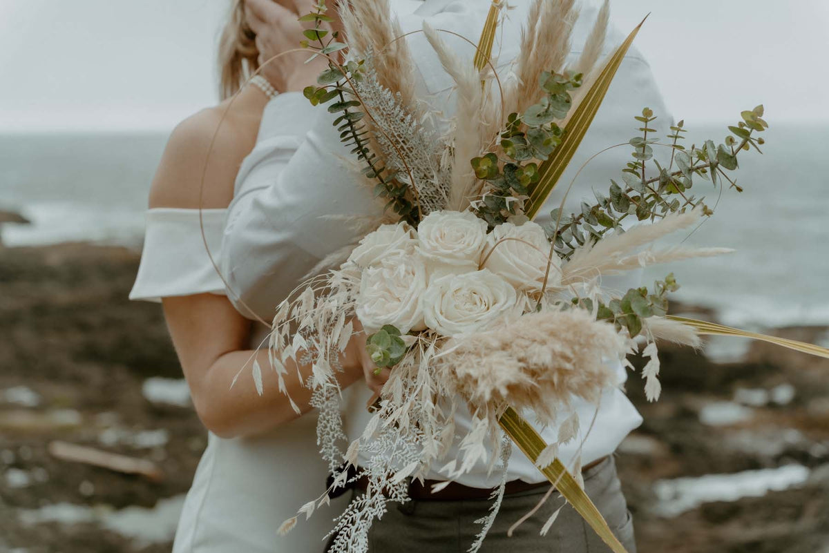 Wedding Flowers in Florence, Oregon | Ultimate Guide