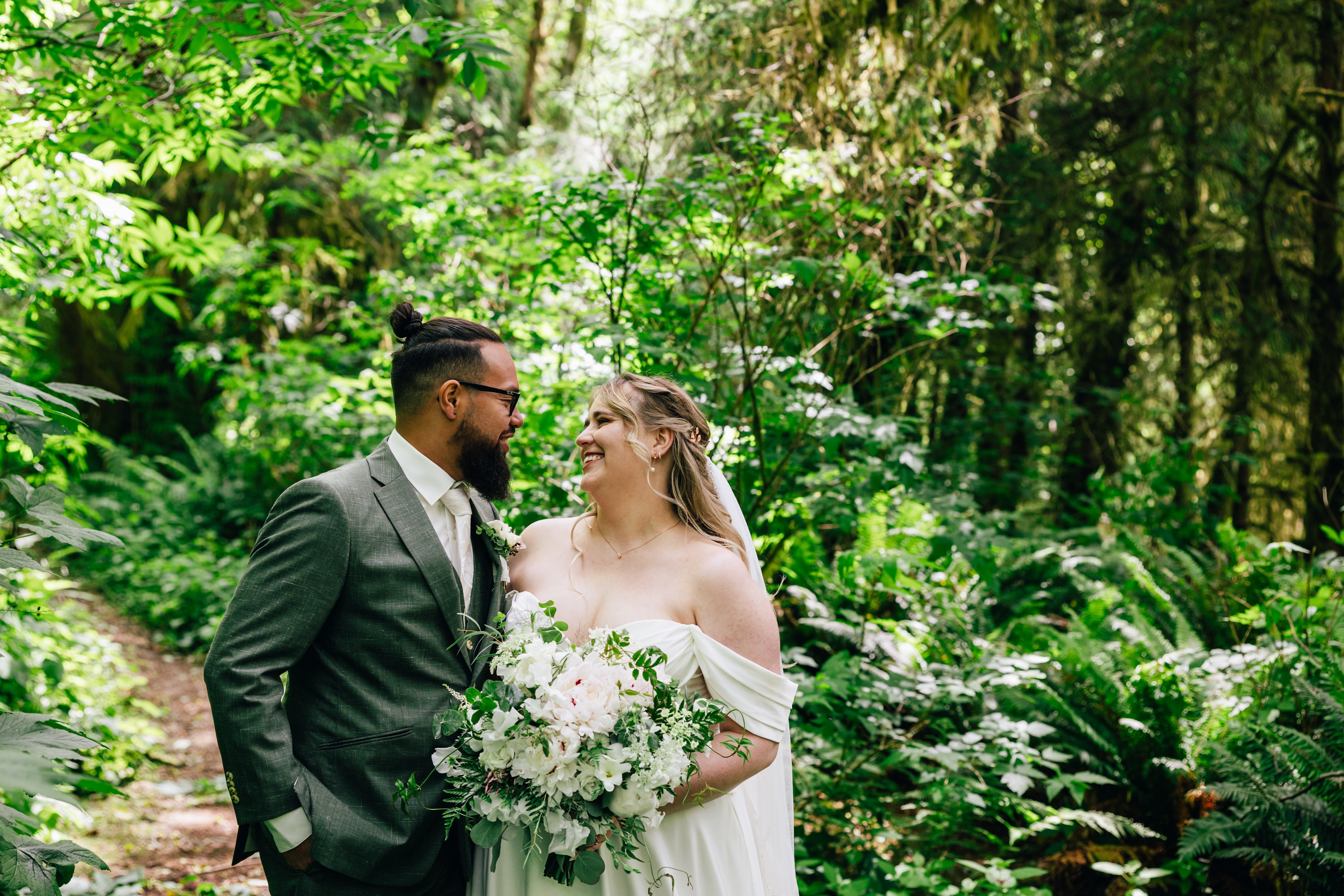 What an Elevated Wedding Floral Investment Includes